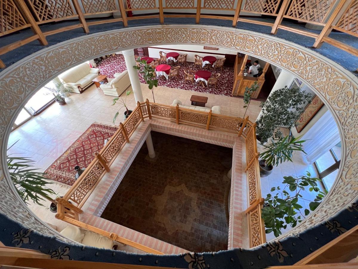 Sultan Hotel Bukhara Exterior photo